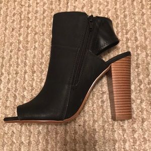 Express Shoes - Express booties Express Shoes - Express booties